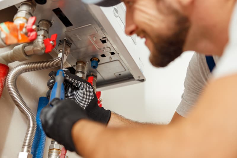 mantenimiento termo eléctrico en Cambados